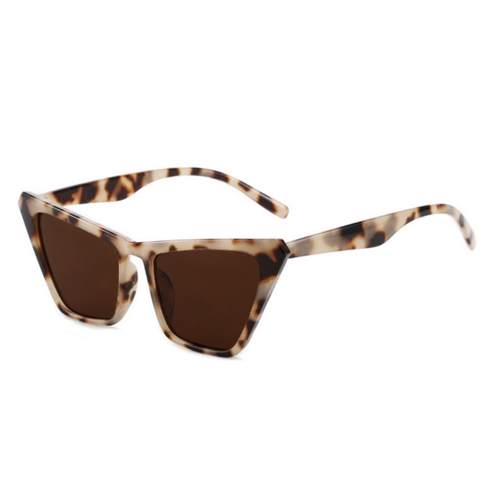 Retro Cat Eye Sunglasses - Picture 4 of 4